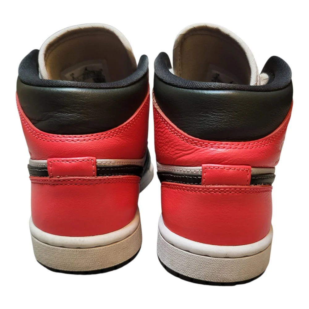 Nike Women's Air Jordan Sneakers 1 Mid SE 'Newsprint' - Size 6